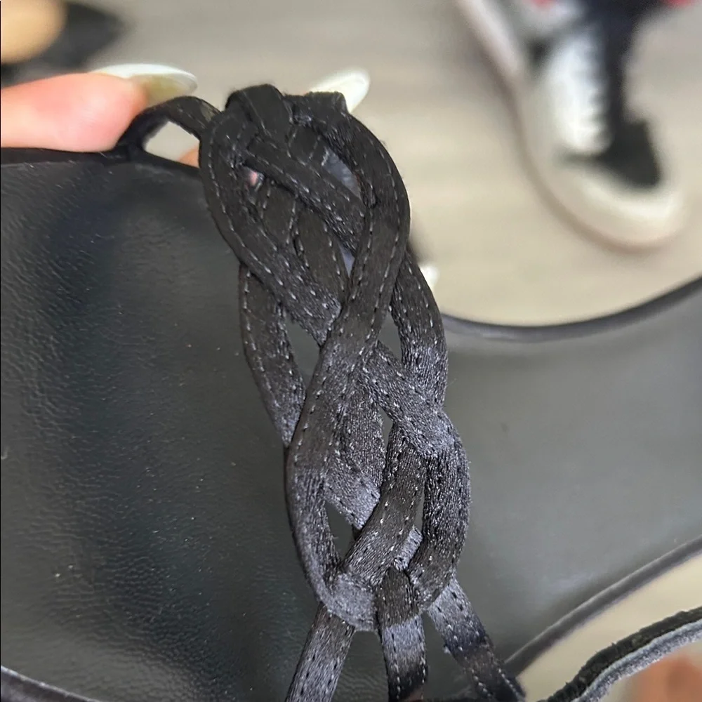 Badgley Mischka Strappy Black Heels